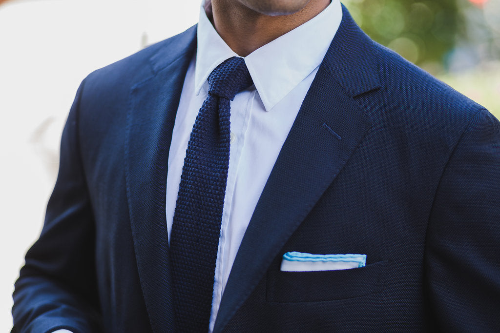 How to Wear a Dark Blue or Navy Blue Suit - Jacket & Pants Style Guide