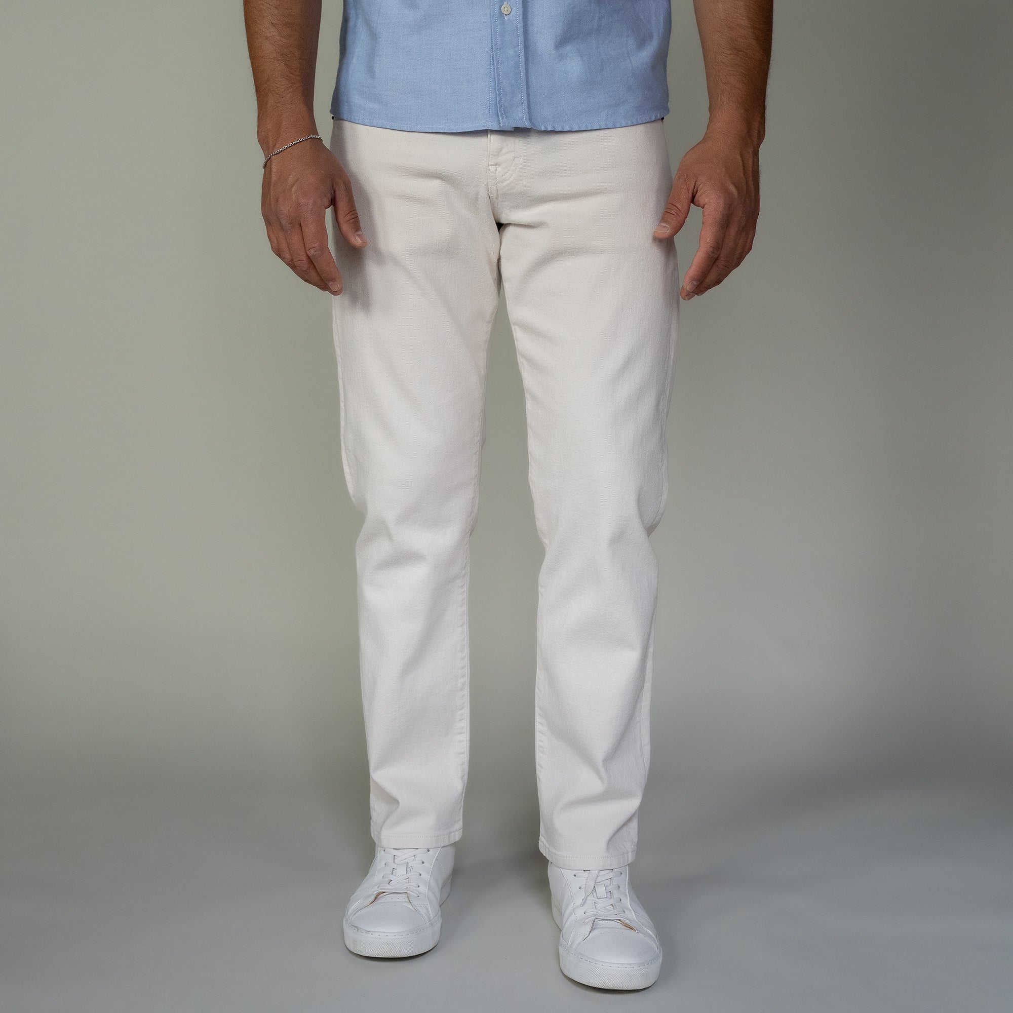 Travel Jeans Standard Fit, Stone | Peter Manning NYC