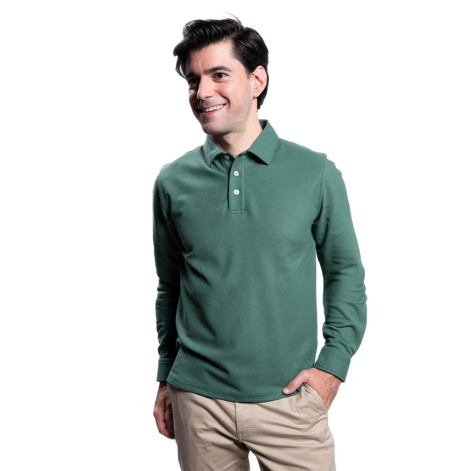 [Size: 3, Height: 5'6" , Weight: 150 lbs]